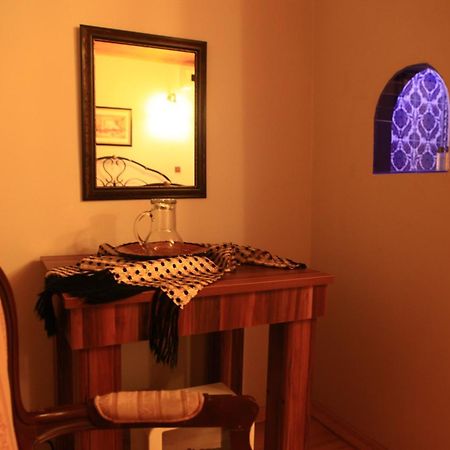 Tom Square Boutique Hotel Istanbul Bagian luar foto