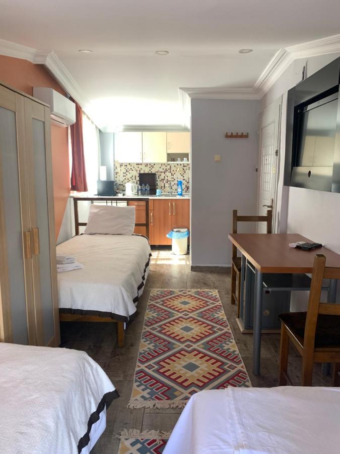 Tom Square Boutique Hotel Istanbul Bagian luar foto