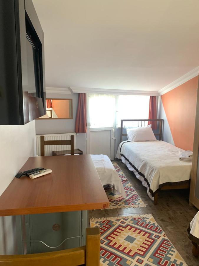Tom Square Boutique Hotel Istanbul Bagian luar foto