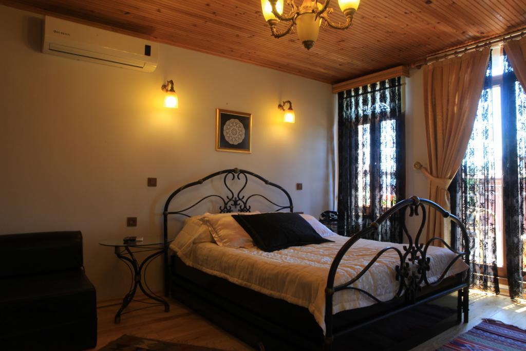 Tom Square Boutique Hotel Istanbul Bagian luar foto