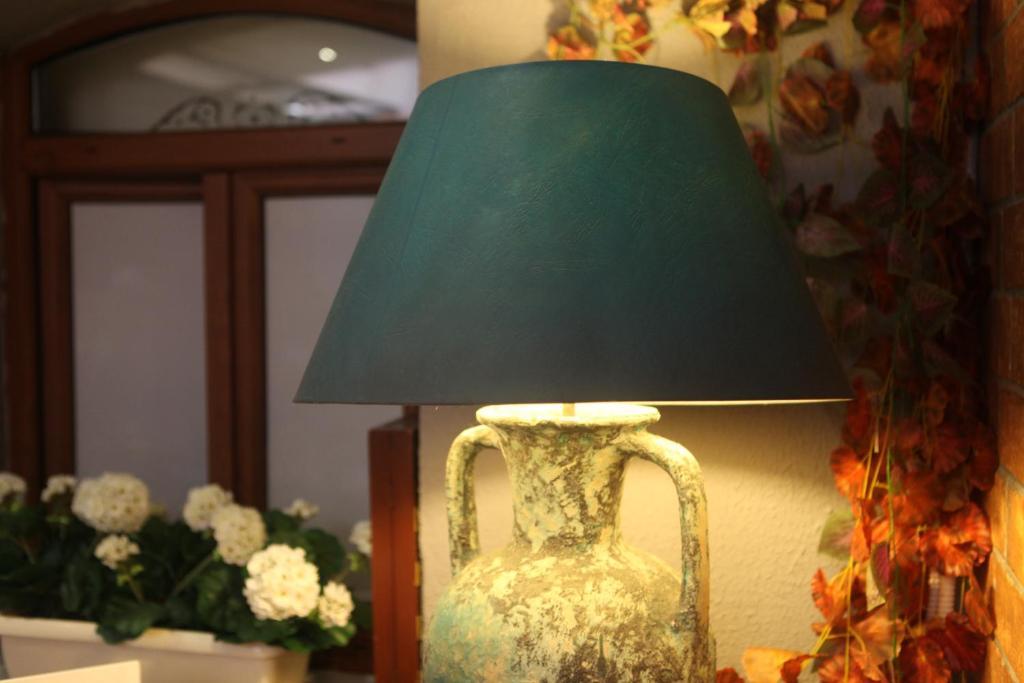 Tom Square Boutique Hotel Istanbul Bagian luar foto